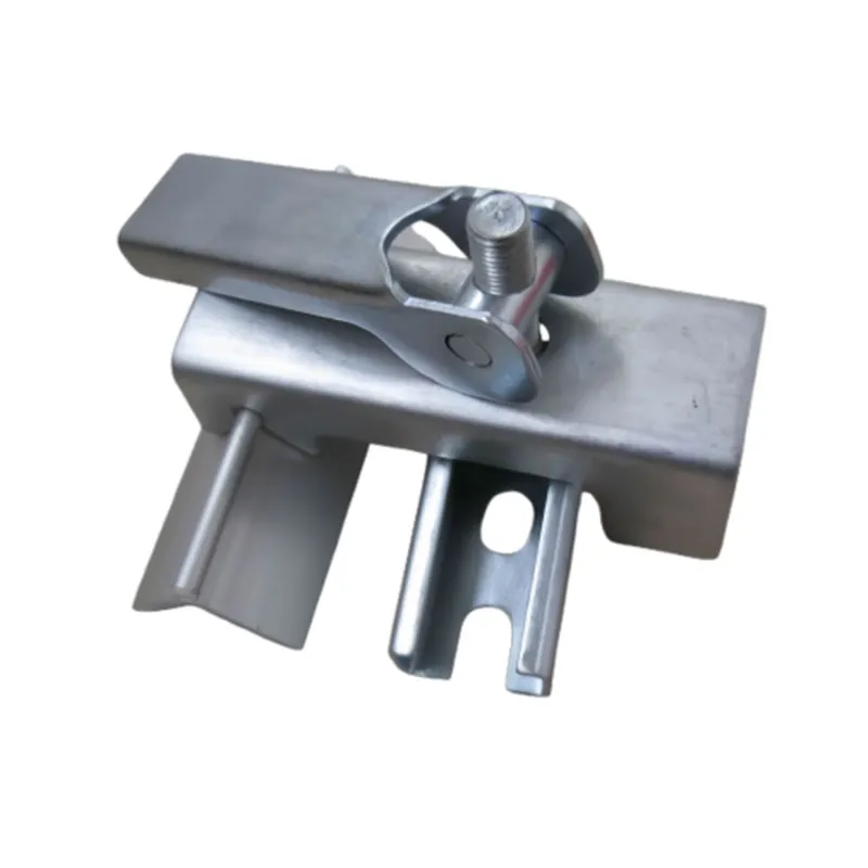 Боковое уплотнение